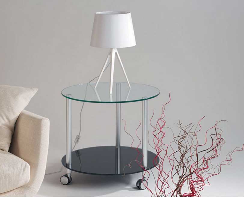 Wohnzimmer, Couchtisch rund glas mit Ablage und rollen für tragbar beistelltische design.  