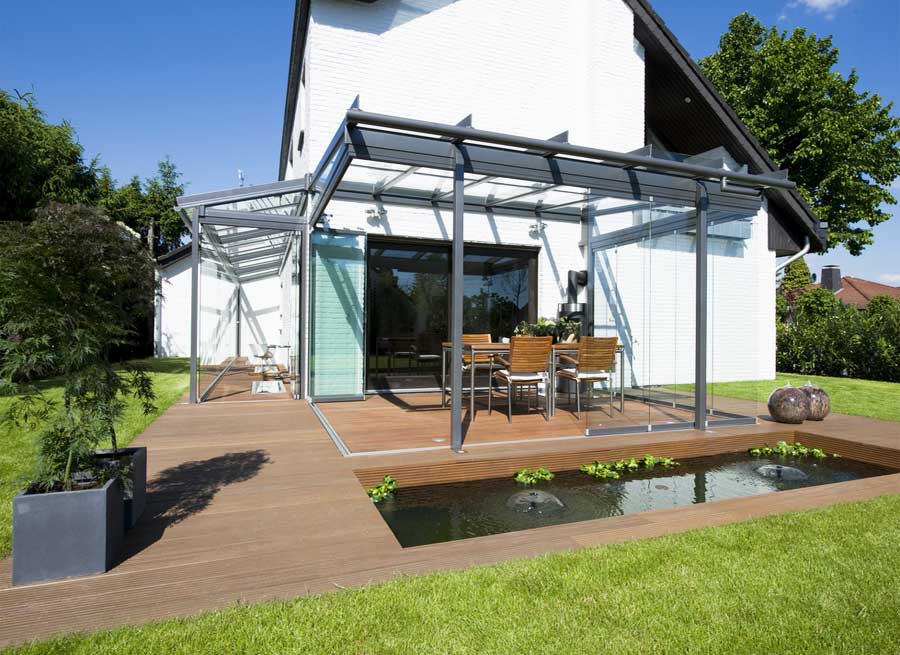 Terrassenüberdachung glas alu dass integrierte Holz Essmöbeln im Bereich außerhalb Ihres Hauses Terrassenüberdachung glas alu dass integrierte Holz Essmöbeln im Bereich außerhalb Ihres Hauses