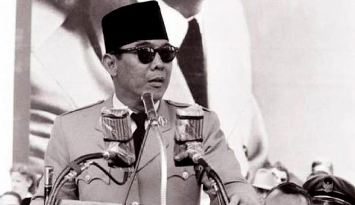 Demokrasi terpimpin pemerintahan soekarno mprs bercak darah pelaksanaan kabinet menurut kaki pengertian perkembangan ekonomi rapat kemerdekaan keluar menjadikan pbb sejarah