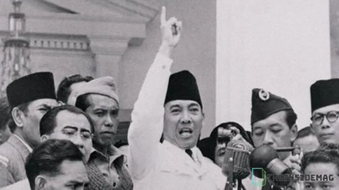 Proklamasi soekarno hatta bung teks karno kemerdekaan indonesia presiden agustus 1945 pembacaan membacakan revolusi peristiwa selama sebelum jepang pelantikan pidato