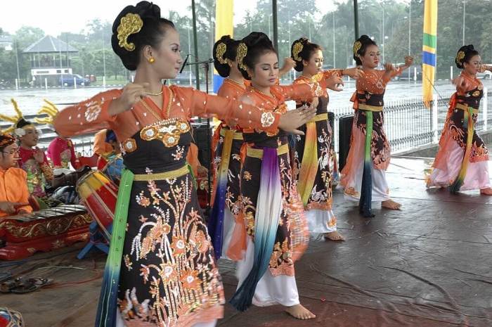 Ketawang tari bedhaya tarian surakarta berasal