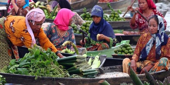 Bagaimana pengaruh kegiatan ekonomi terhadap kesejahteraan masyarakat